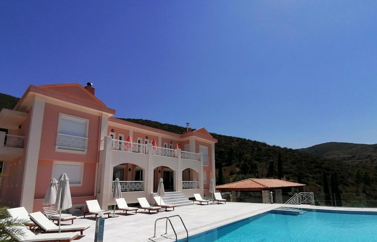 Villa Hestia à Agioi Apostoloi  Extérieur photo